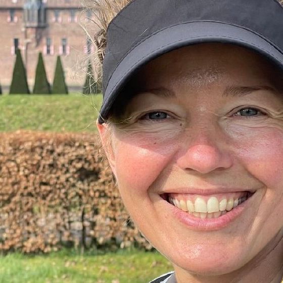 Marina Romanik golf instructrice